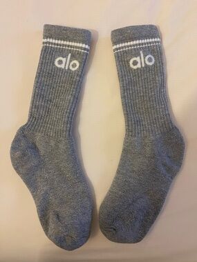ALO Yoga Gray Athletic Crew Socks with White Logo
